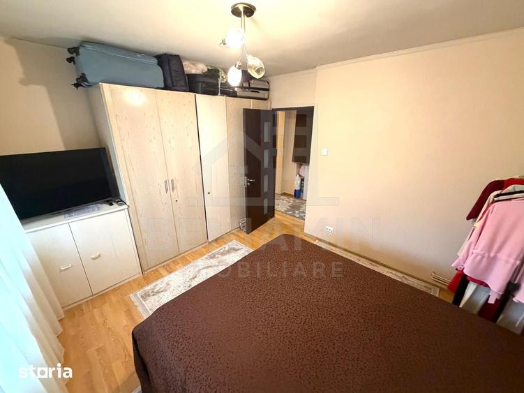 Apartament cu 2 camere decomandat în 1 Mai