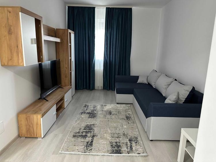 Apartament cu 2 camere decomandat în Berceni