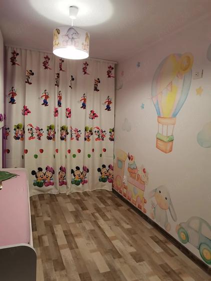 Apartament cu 3 camere decomandat în Ultracentral