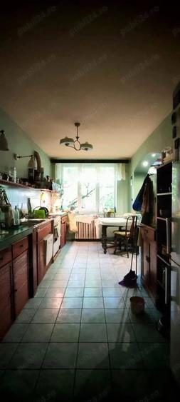 Casă cu 5 camere cu Teren 342 Mp în Ultracentral