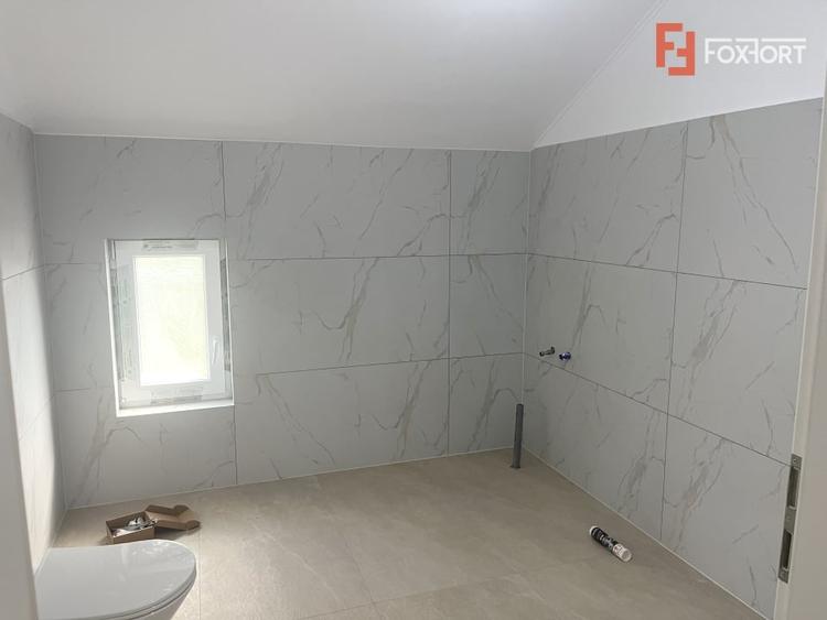 Duplex cu 4 camere cu Canalizare în Moșnița Veche