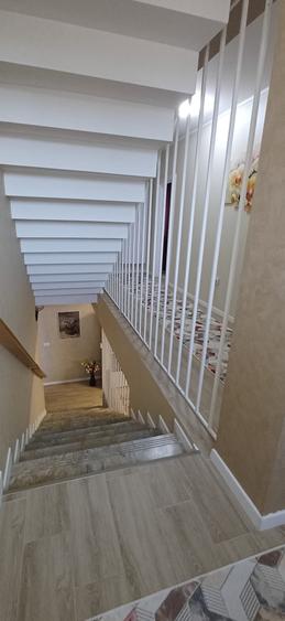 Duplex cu 4 camere cu Teren 388 Mp în Miroslava