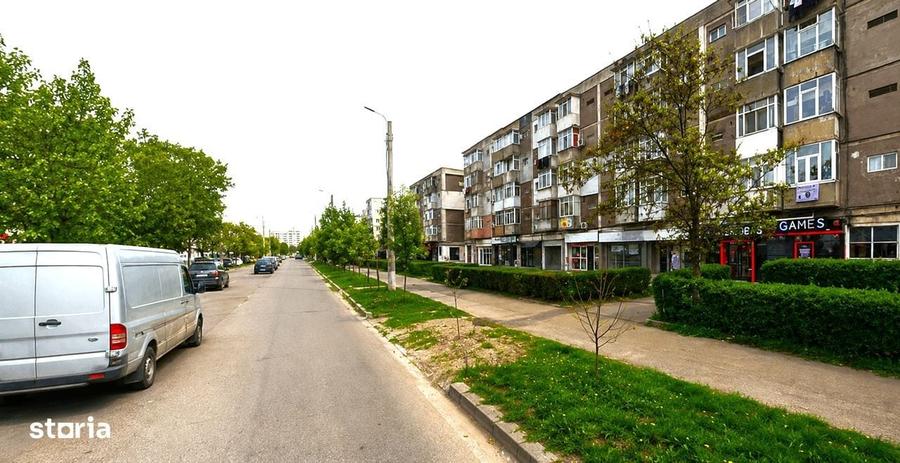 Inchiriere Spatiu Comercial Vitrat, 123 mp Bulevardul Poitiers - 1