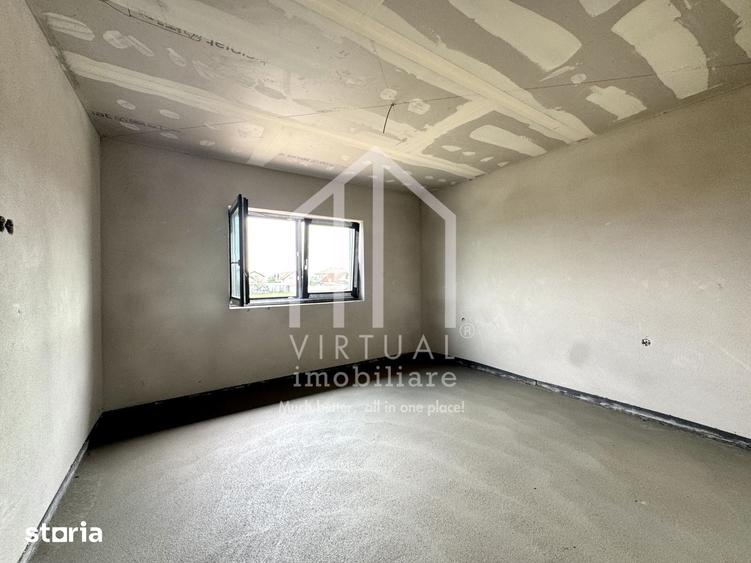 Casă cu 4 camere cu Teren 470 Mp în Cristian