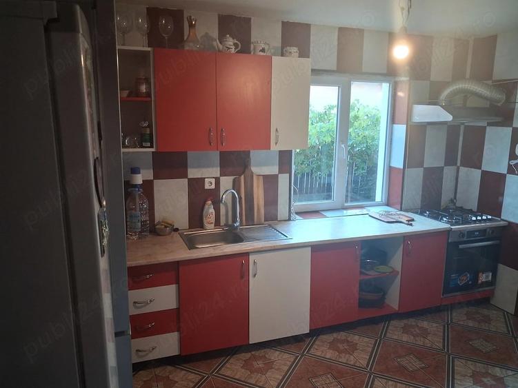 Casă cu Teren 1000 Mp în Central