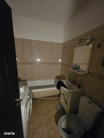 Apartament cu 2 camere decomandat în Ozana