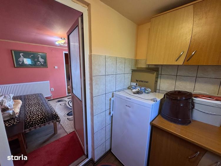 Casă cu 4 camere în Buicești