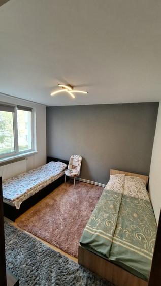 Apartament cu 3 camere decomandat în Dărmănești