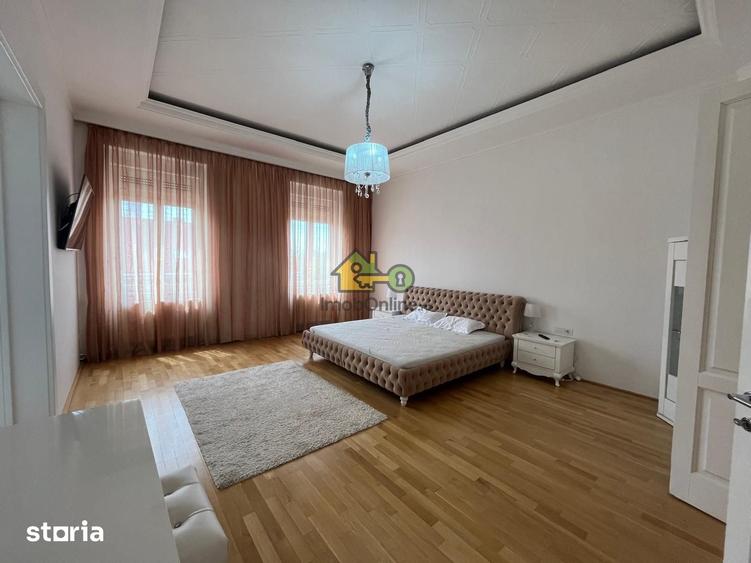 Apartament cu 3 camere semidecomandat în Elisabetin