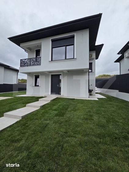 Casă cu 4 camere cu Teren 495 Mp în Bârnova