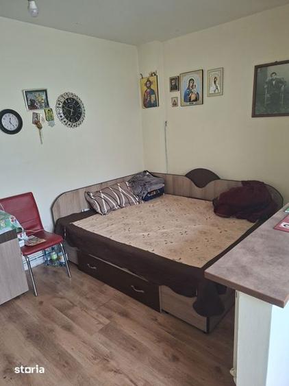 Casă cu 3 camere decomandat cu Teren 62 Mp în Central