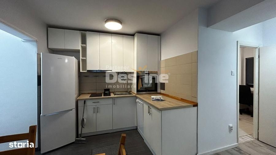 Apartament cu 3 camere decomandat în Copou