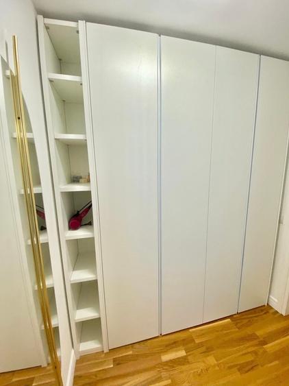 Apartament cu 3 camere decomandat, mobilat în Calea Victoriei