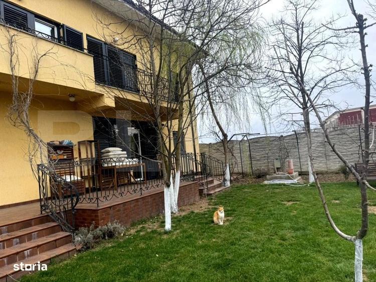 Casă cu 4 camere cu Teren 700 Mp în Central