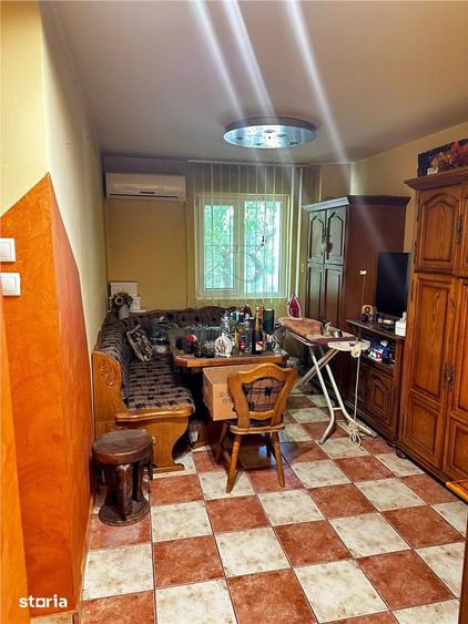 Apartament cu 4 camere decomandat, mobilat în Circumvalațiunii
