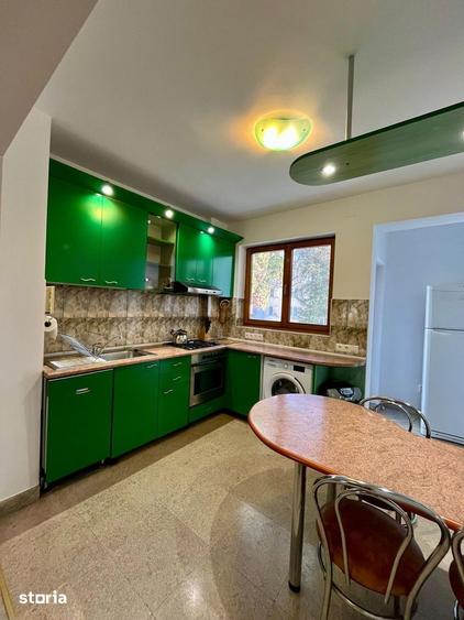Apartament cu 3 camere, mobilat în Plopilor