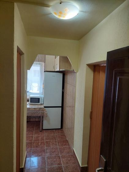Garsonieră decomandată în Grădiște