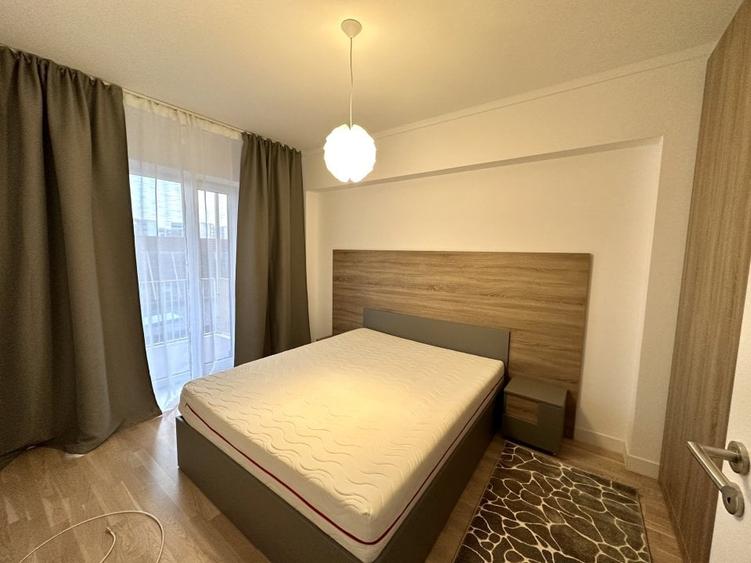 Apartament cu 2 camere semidecomandat în Chitila