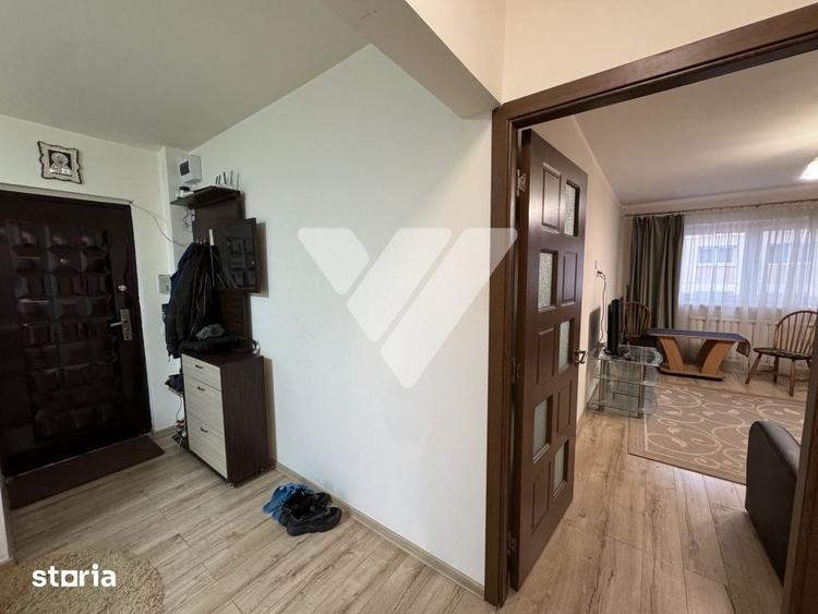 Apartament cu 2 camere decomandat, mobilat în Valea Aurie