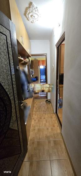 Apartament cu 2 camere semidecomandat în Poarta 6