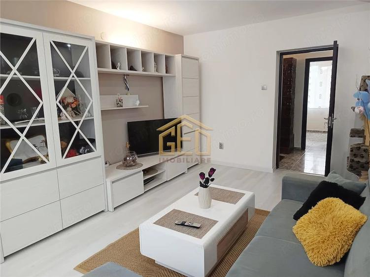 Apartament cu 3 camere decomandat în Nord
