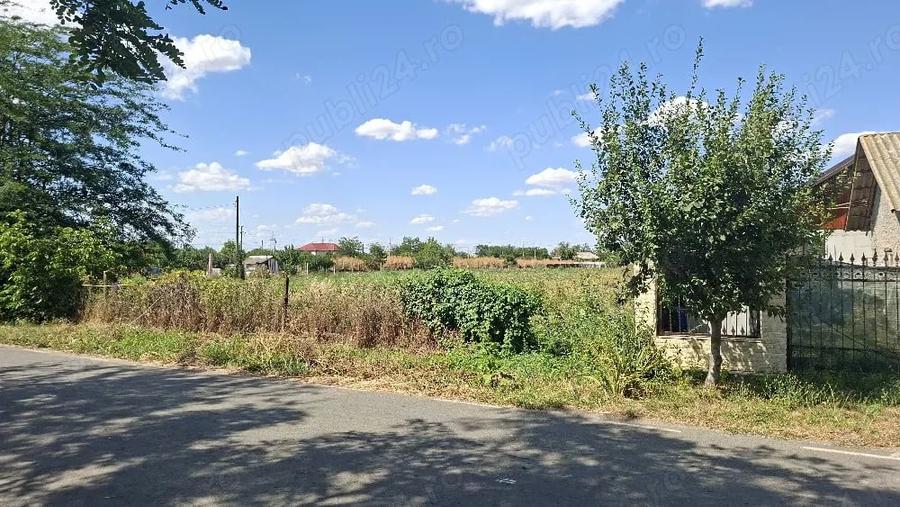 Teren de 2250 mp, în Șoldanu
