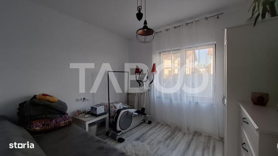 Casă cu 4 camere cu Teren 172 Mp în Șelimbăr
