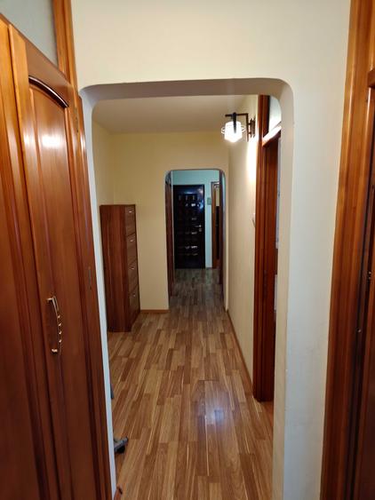 Apartament cu 3 camere decomandat în Popa Șapcă