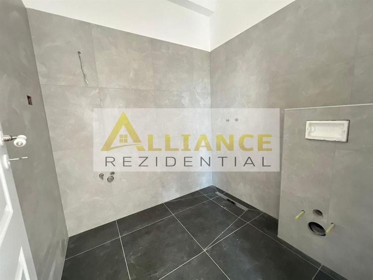 Casă individuală cu 4 camere decomandat cu Canalizare în Berceni