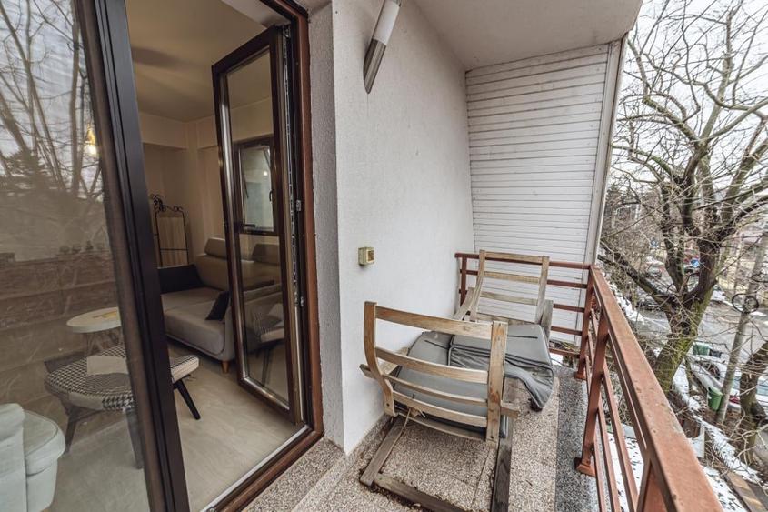 Apartament cu 2 camere decomandat, mobilat în Bucureștii Noi
