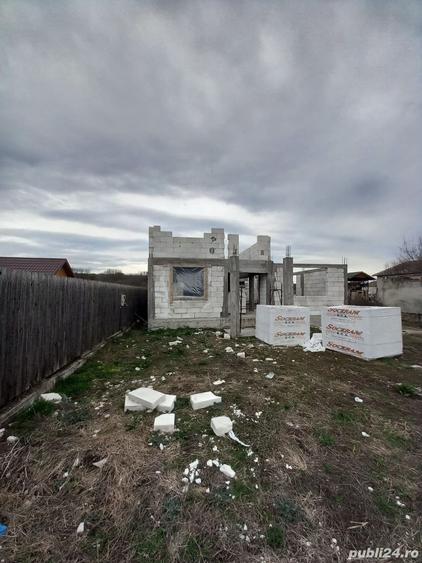 Casă în Negreni