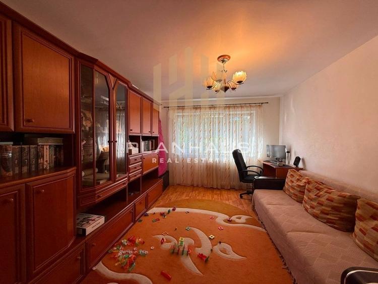 Apartament cu 3 camere decomandat în Traian