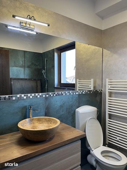 Casă cu 5 camere cu Teren 250 Mp în Central