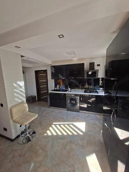 Apartament cu 2 camere semidecomandat în Micro 9
