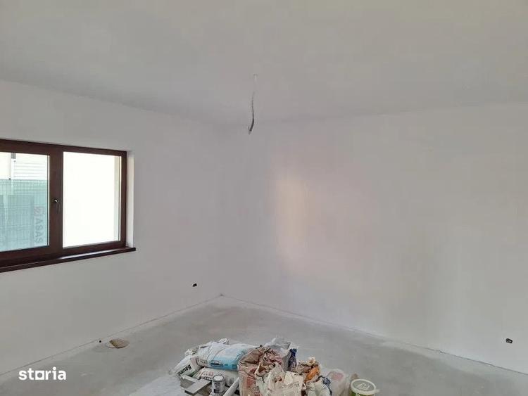 Casă cu 3 camere în Central