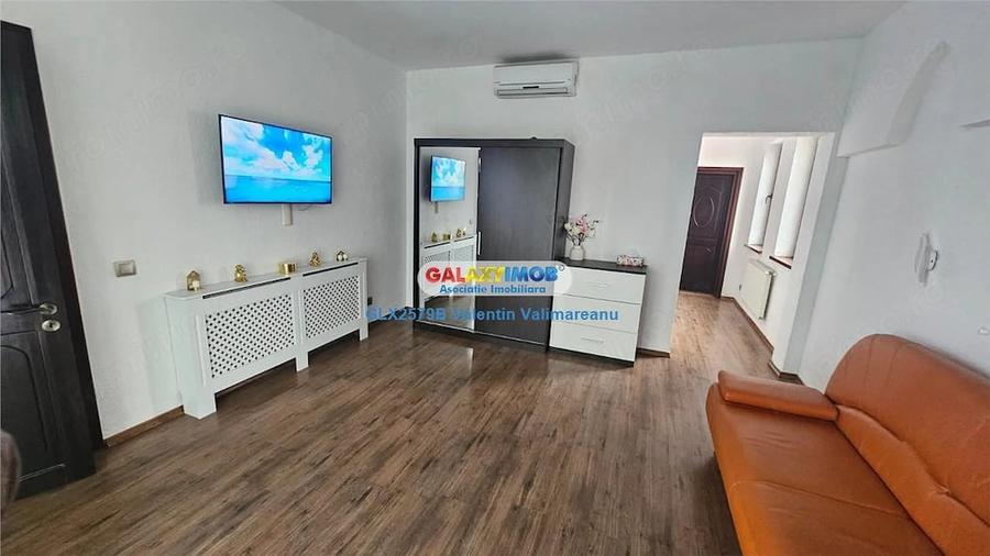 Casă cu 5 camere cu Teren 800 Mp în Mogoșoaia