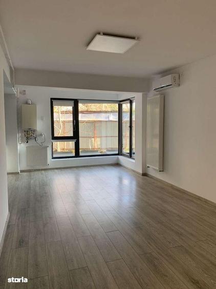 Apartament cu 3 camere, mobilat în Calea Călărașilor