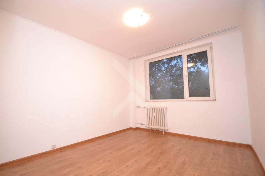 Apartament cu 2 camere decomandat în Drumul Taberei