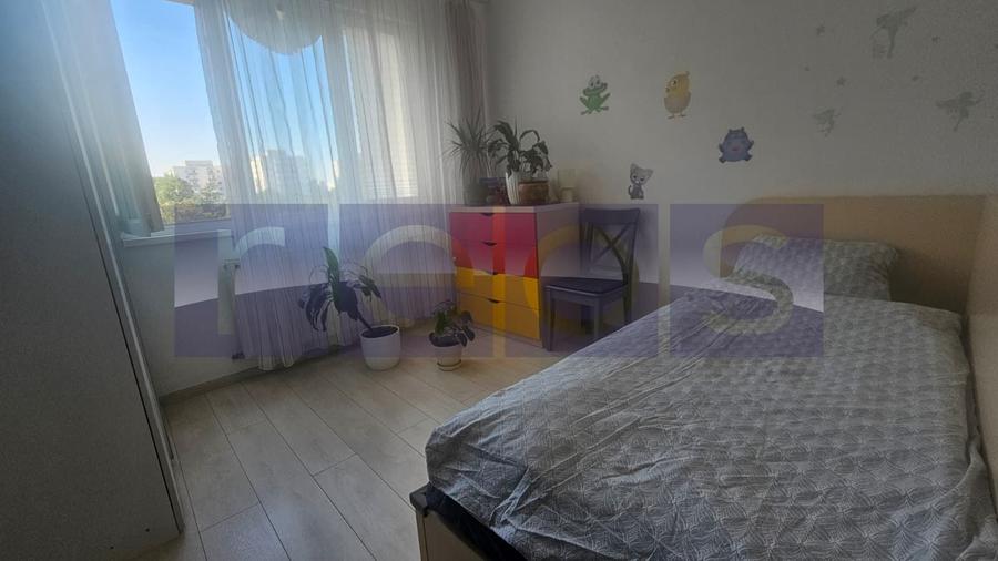 Apartament cu 3 camere decomandat, mobilat în Drumul Taberei