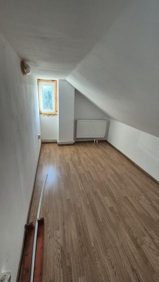 Casă individuală cu 4 camere cu Teren 3000 Mp în Botez