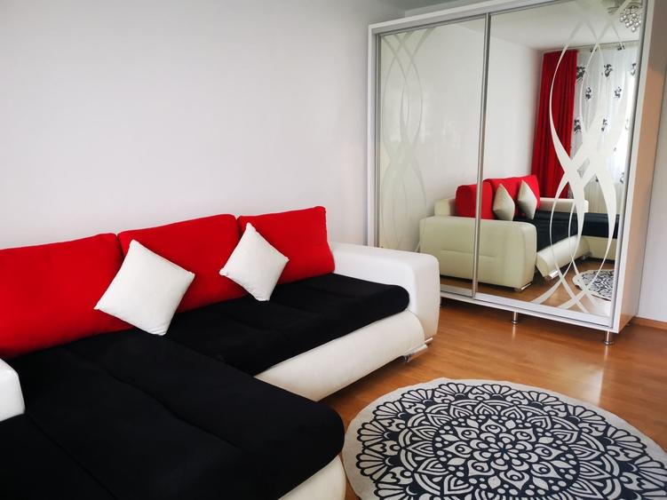 Apartament cu 2 camere decomandat în Astra