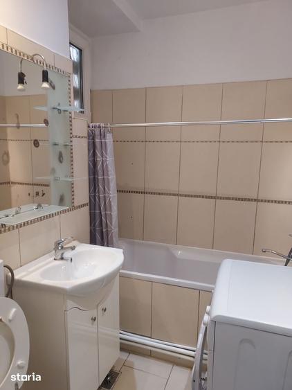 Apartament cu 2 camere decomandat în Ultracentral