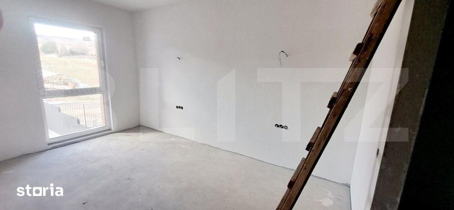 Casă cu 6 camere cu Teren 612 Mp în Borhanci