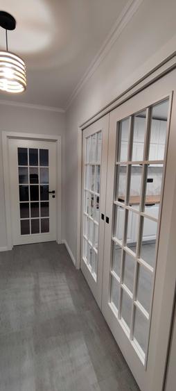 Apartament cu 3 camere decomandat în Exterior Vest
