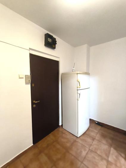 Apartament cu 2 camere semidecomandat în Drumul Taberei
