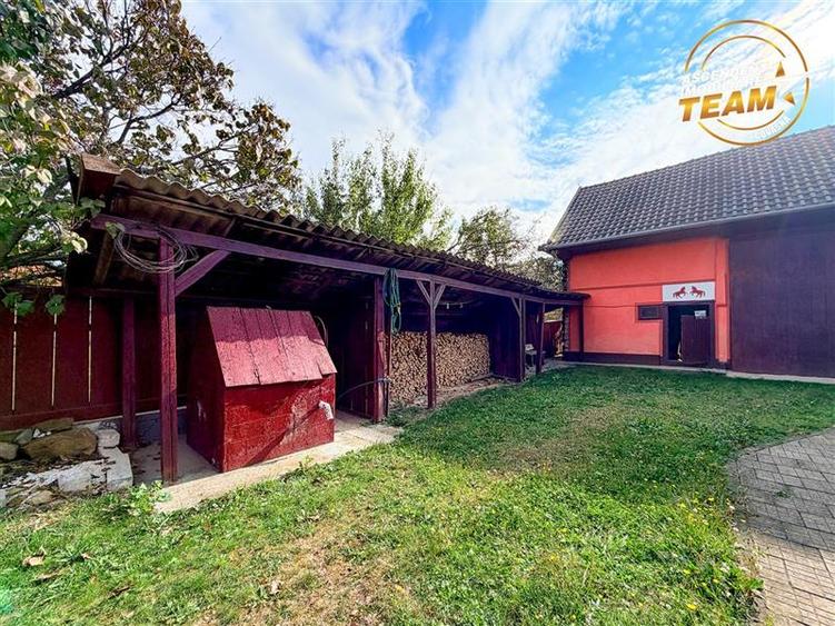 Casă individuală cu 2 camere cu Teren 1169 Mp în Zagon