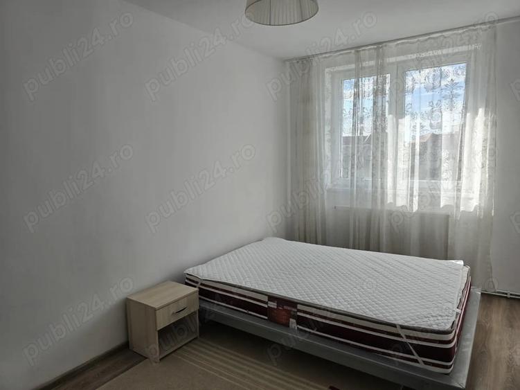 Apartament cu 2 camere semidecomandat în Mihai Viteazul