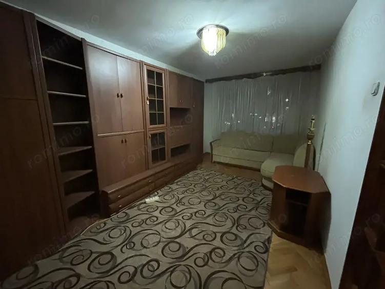 Apartament cu 2 camere decomandat în Baicului