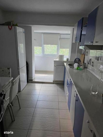 Apartament cu 3 camere decomandat în Gării