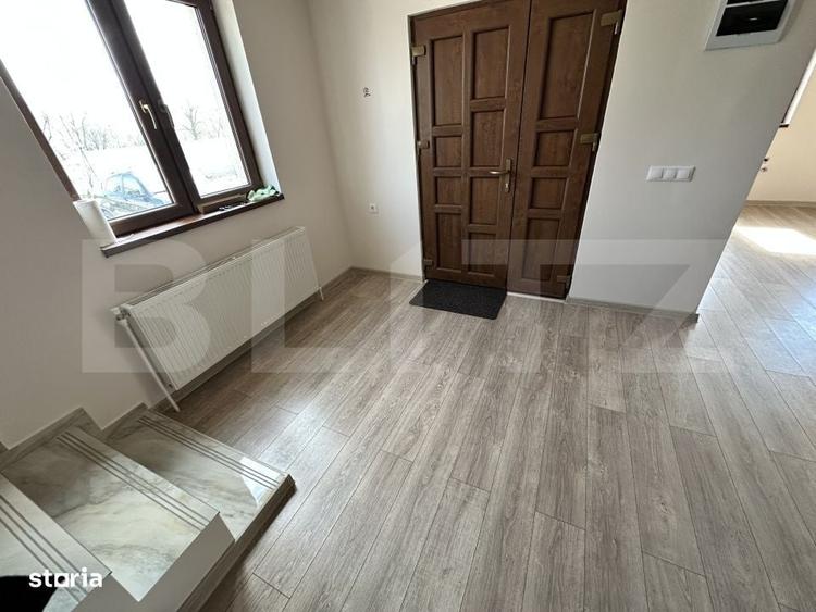 Casă cu 4 camere în Tâmpa